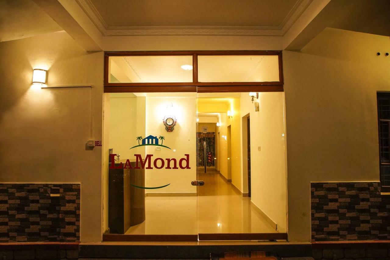 Lamond Holidays Мунар Екстериор снимка
